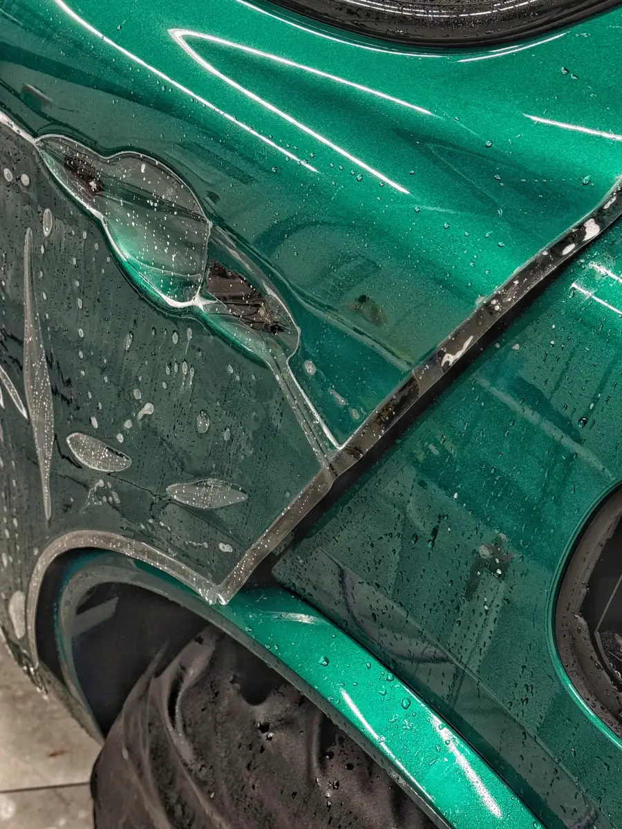 Alfa Romeo Stelvio Quadrifoglio - View 3