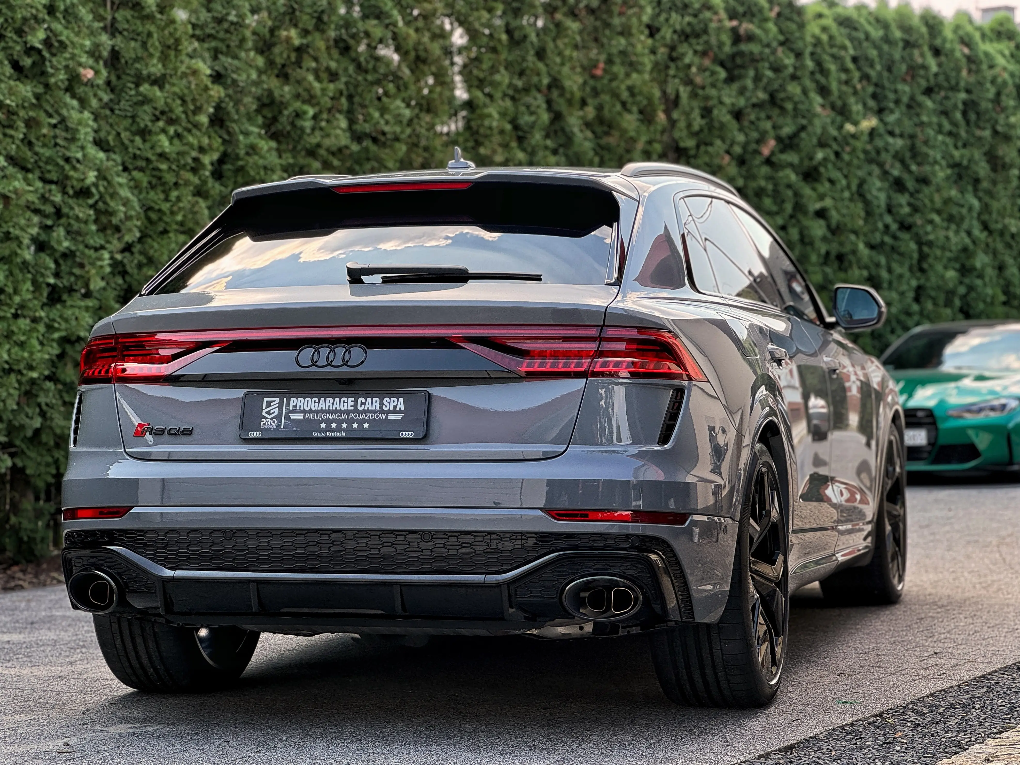 Audi RSQ8 - View 7