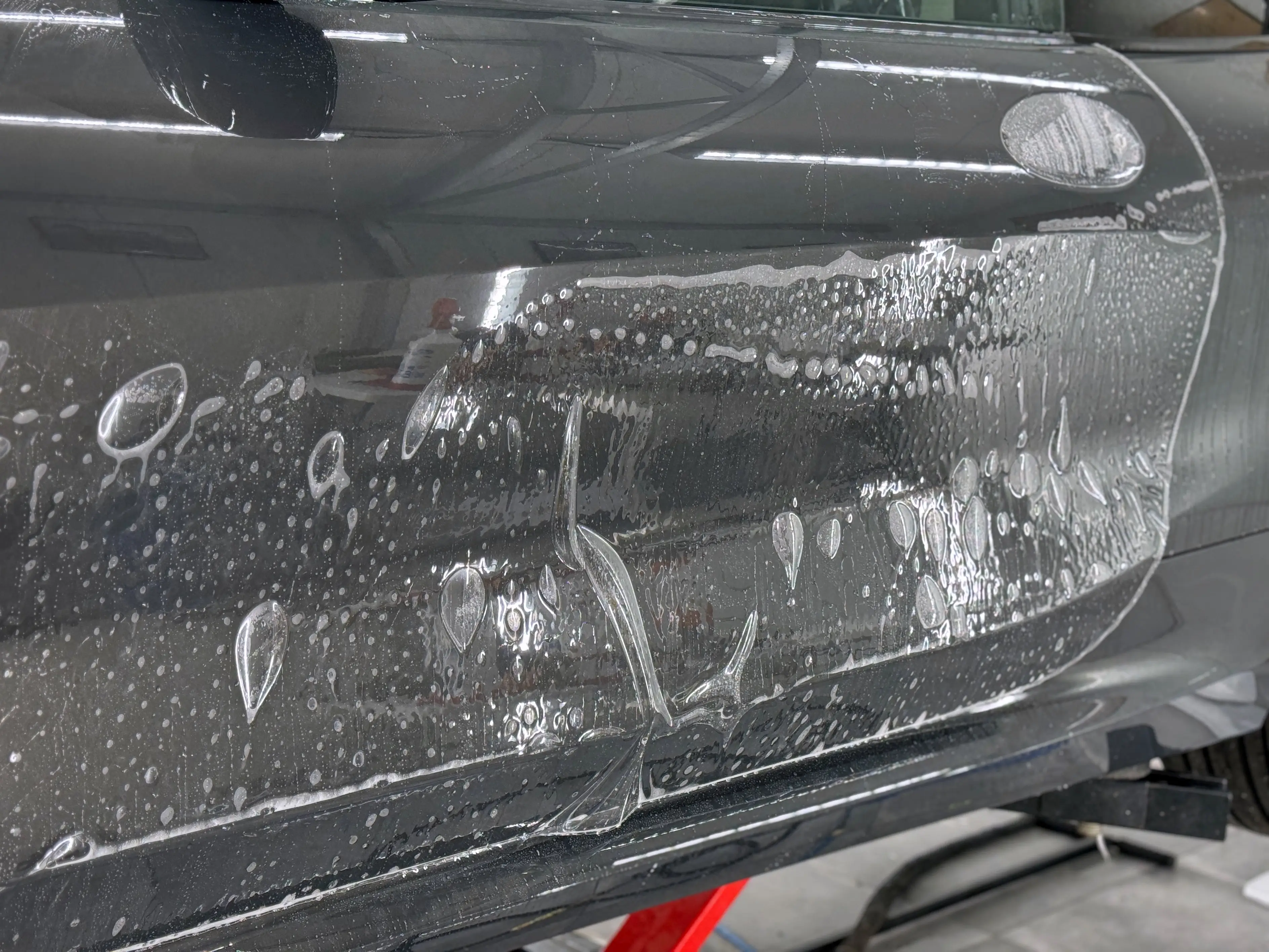 BMW 850i Coupe - View 3