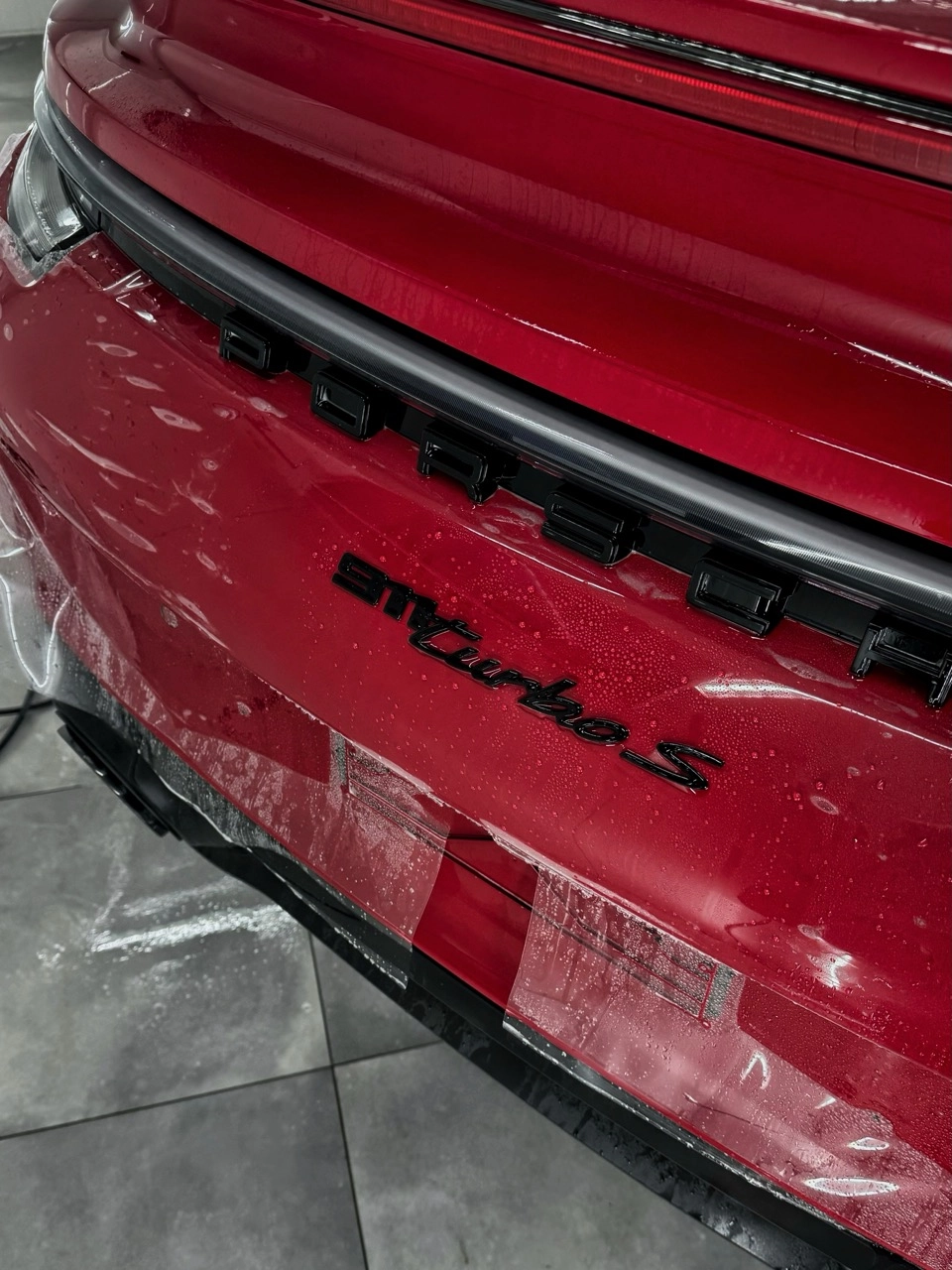 Porsche 911 Turbo S - View 6