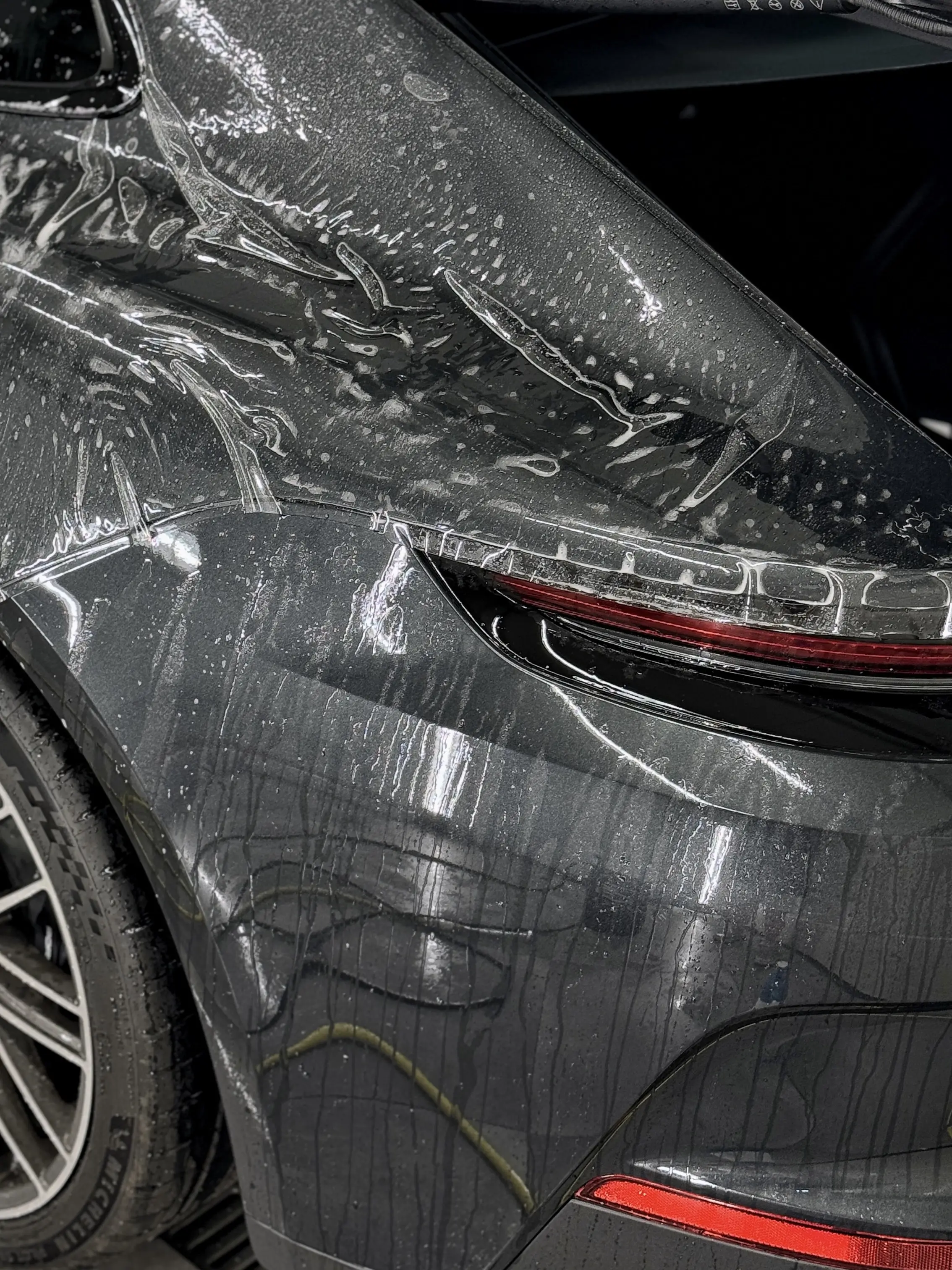 Porsche Panamera - View 6