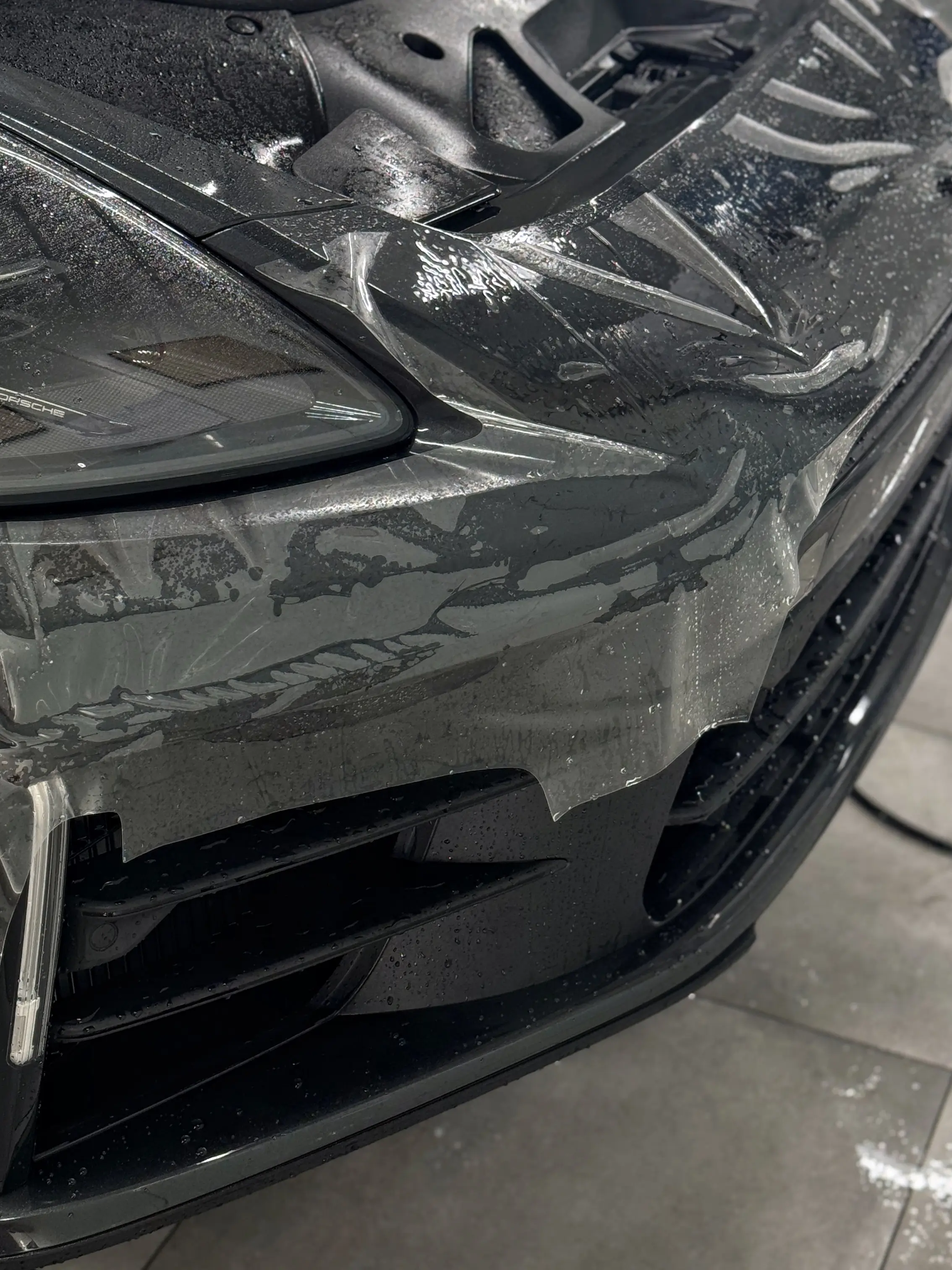 Porsche Panamera - View 8