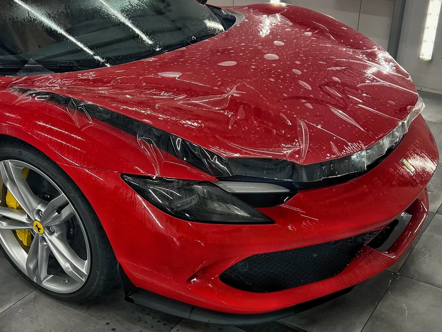 Oklejanie samochodu folią PPF XPEL we Wrocławiu